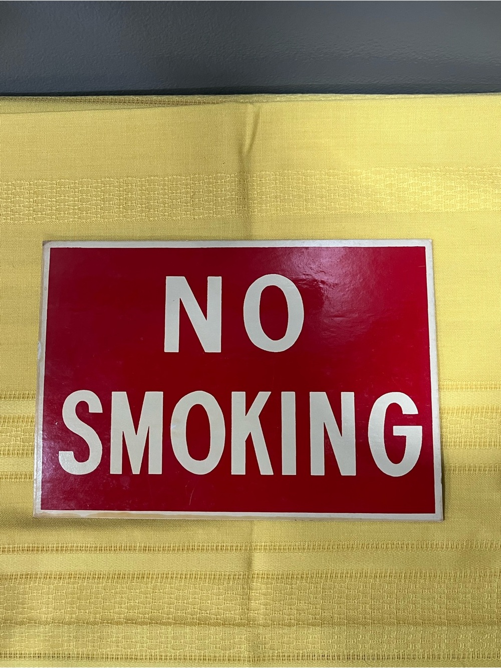 🚭 Vintage 1950s/60s “No Smoking” Heavy Cardboard Sign 🚭